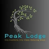 Peak Lodge Logo